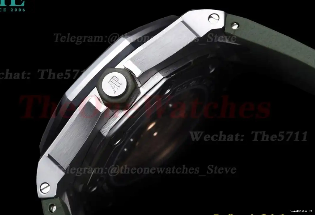 Royal Offshore RU Stk 42mm Diver MY8215 GDF 15710 Green SS Oak 0423